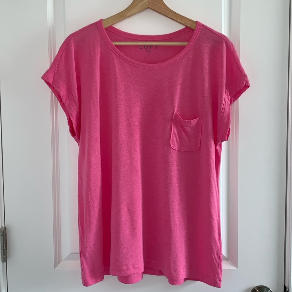 NWOT LOFT linen blend tshirt. Very light weight hot pink size large